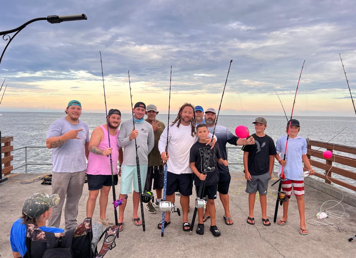 Shannon Bustamante aka Seaweed fishing