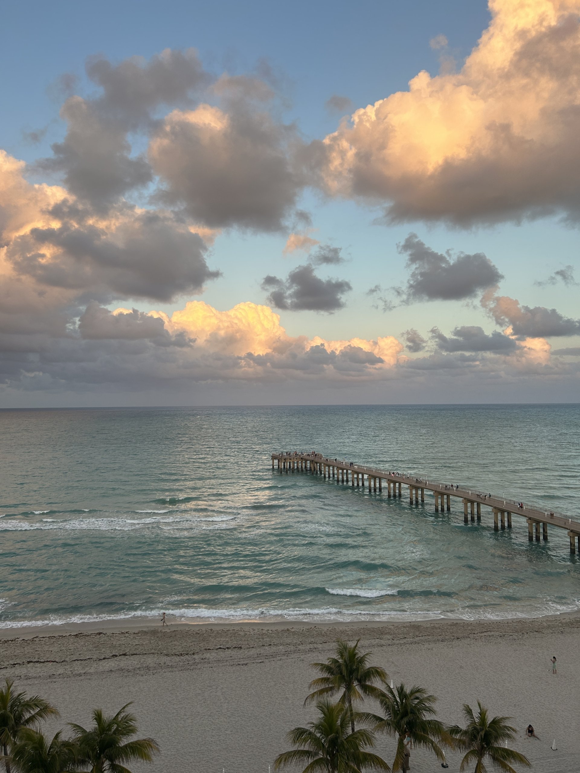 Newport Fishing Pier from Miami Beach under cloudy weather
