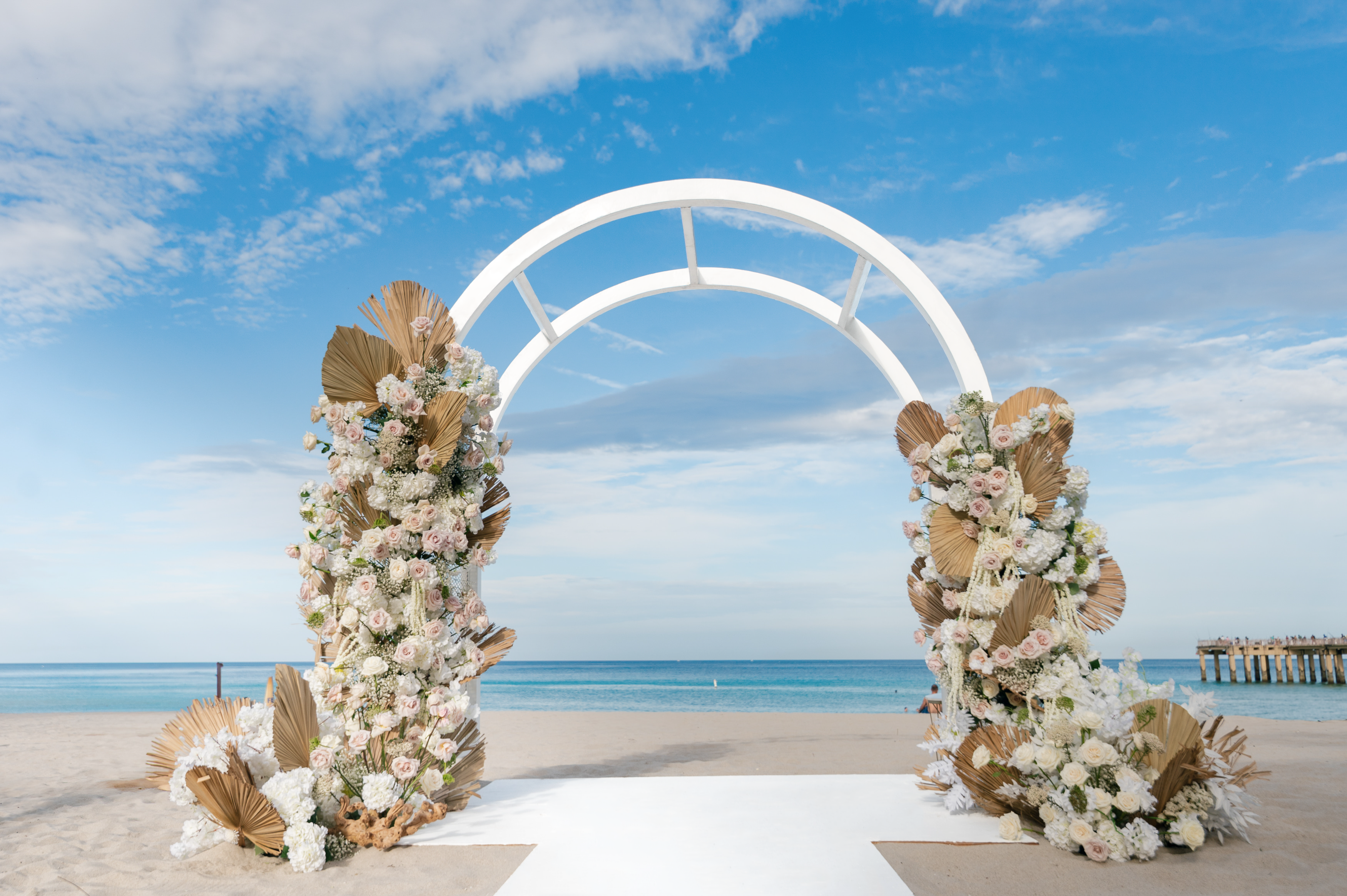 Wedding @ The Sunny Hotel beach