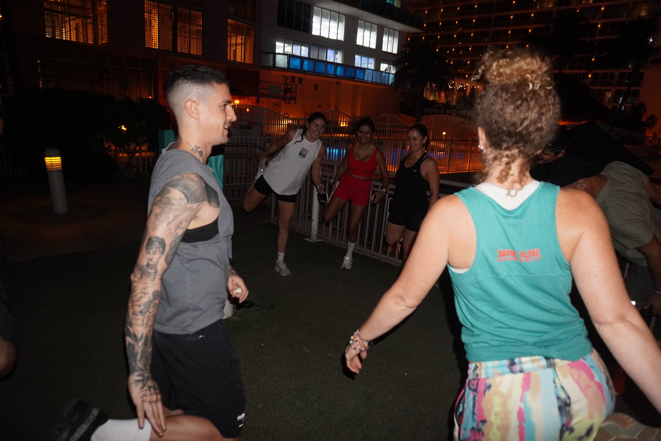 86 run club Runners Stretching at The Sunny Hotel