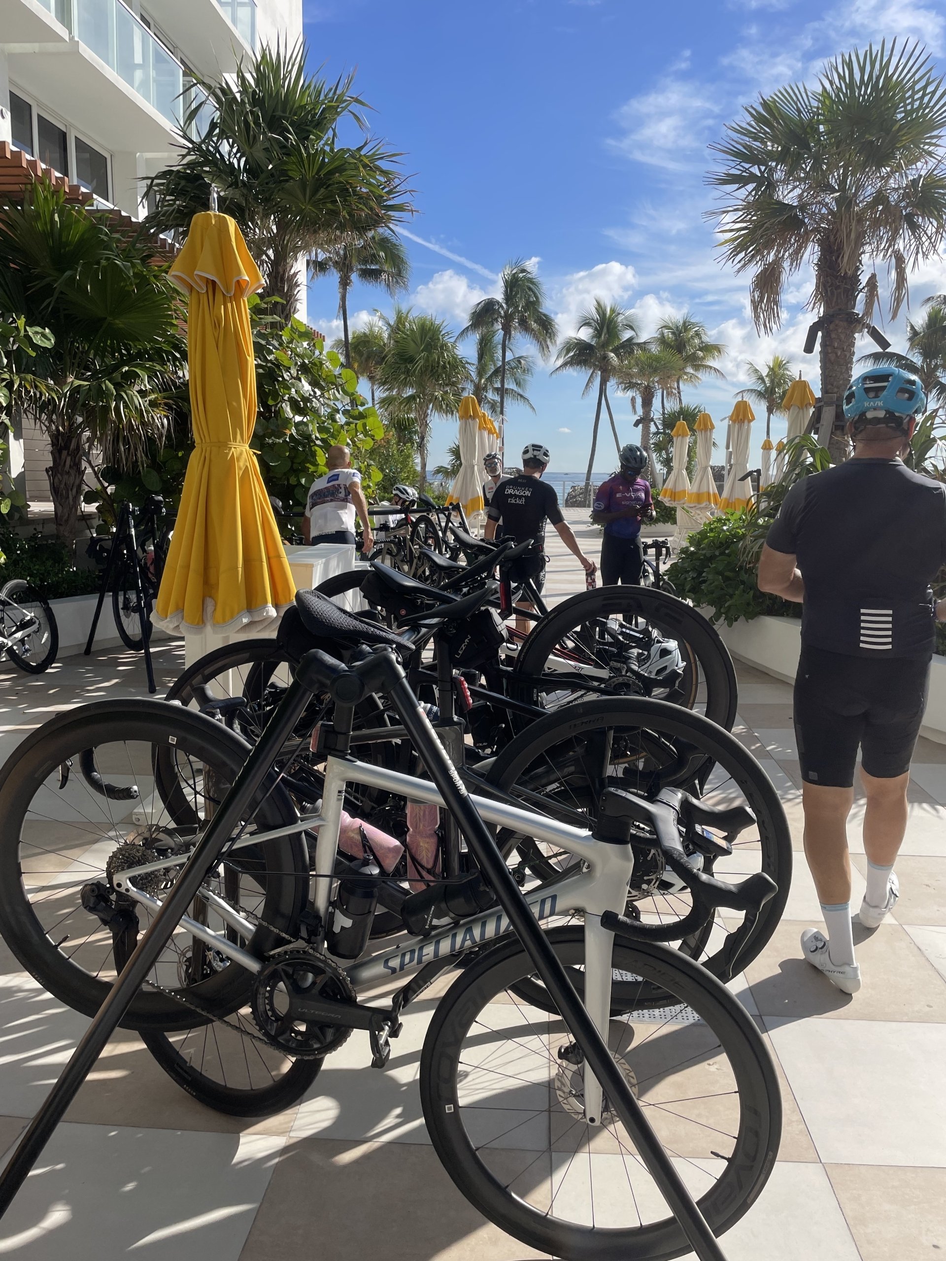 Join REIS Cycling and Sunny Athletics for a Saturday social ride from Coconut Grove to Dania Beach, cruising at a friendly 20–22 mph, no-drop pace. We’ll swing by The Sunny Hotel for a mid-ride reset before rolling back to the Grove—good miles, good company, all welcome under the sun.