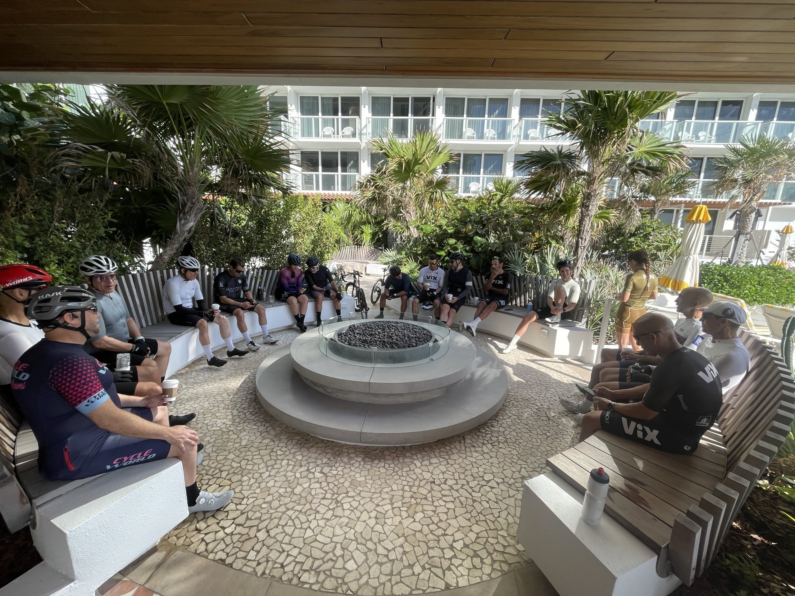 Join REIS Cycling and Sunny Athletics for a Saturday social ride from Coconut Grove to Dania Beach, cruising at a friendly 20–22 mph, no-drop pace. We’ll swing by The Sunny Hotel for a mid-ride reset before rolling back to the Grove—good miles, good company, all welcome under the sun.