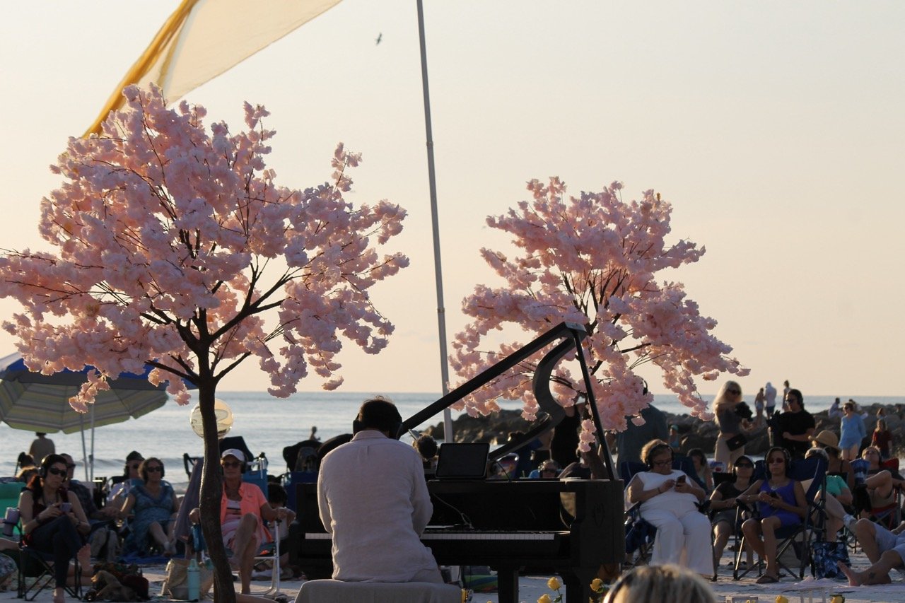 Mind Travel Piano performance at The Sunny Hotel